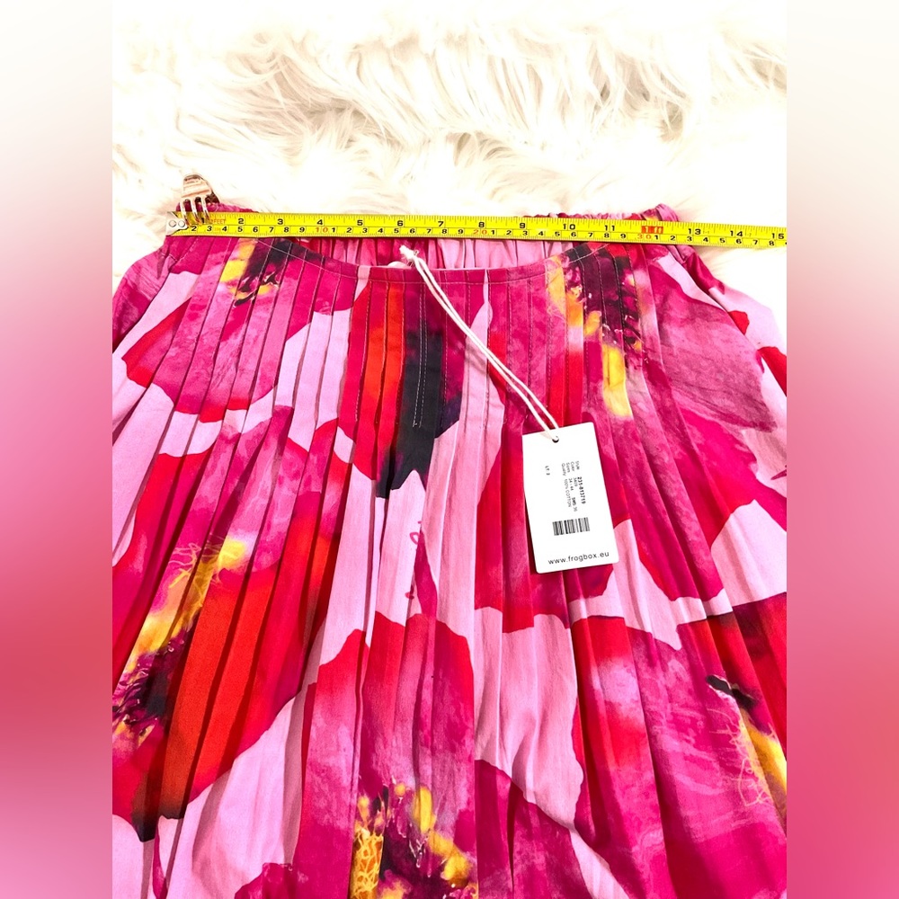 ๐๐๐FROGBOX PINK FLORAL SKIRT ๐ธ - Picture 10 of 12